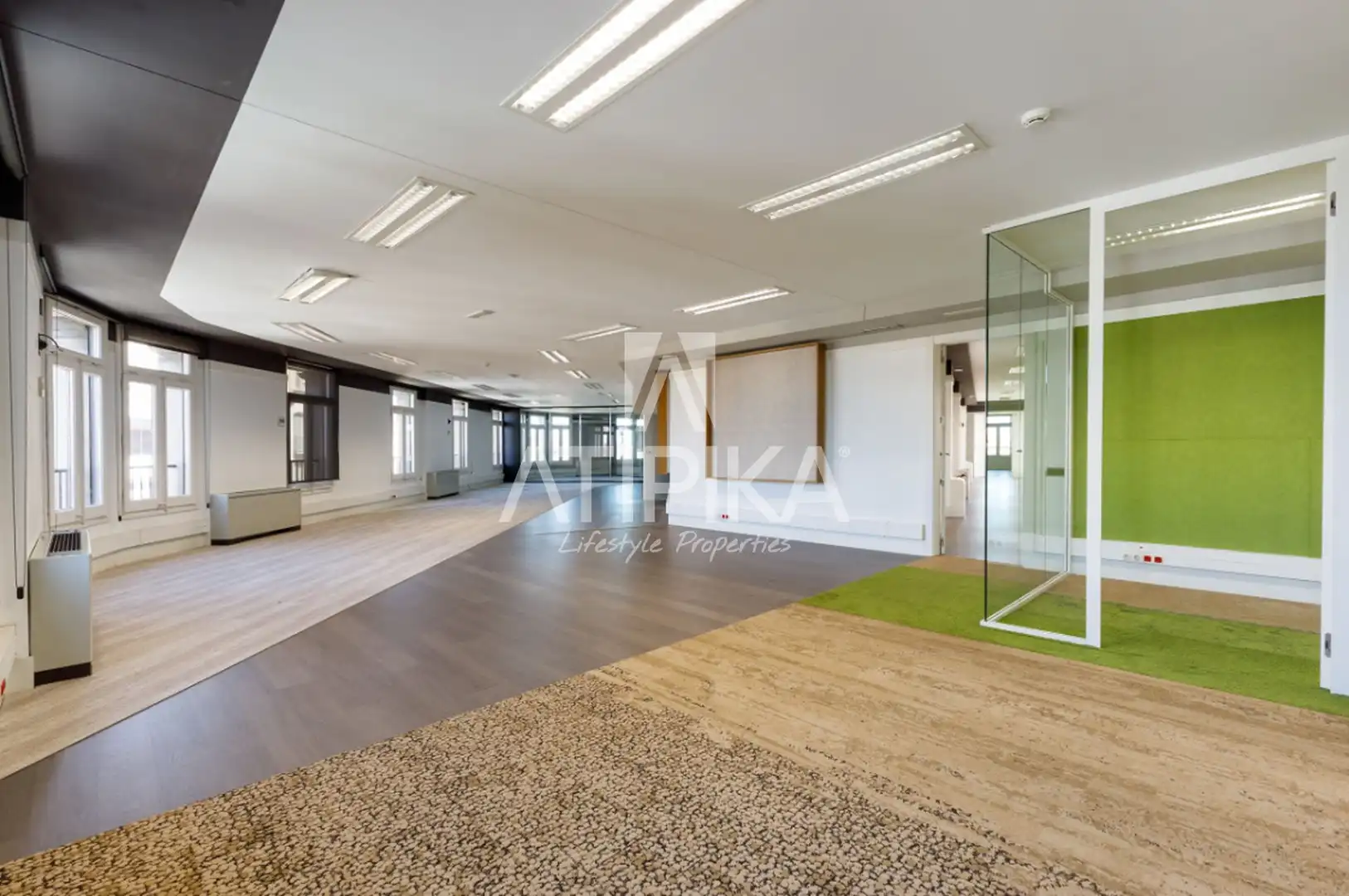 Office for rent in Eixample