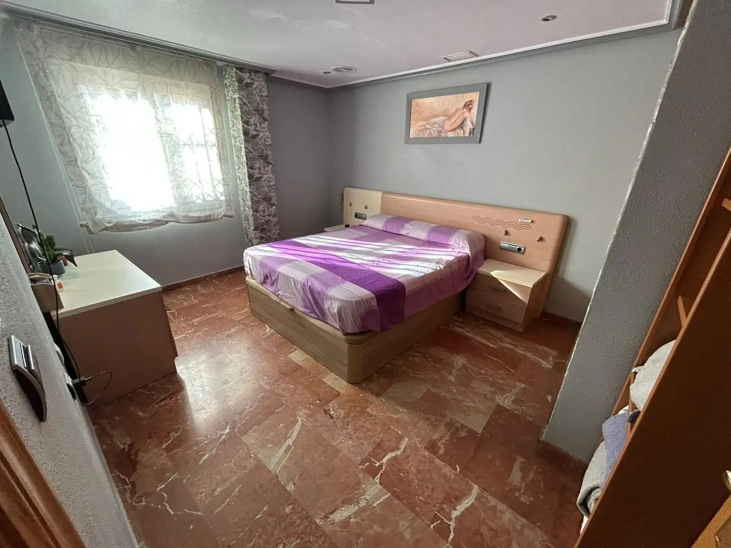 Dormitori de Apartament en venda en Torrevieja amb Terrassa i Balcó