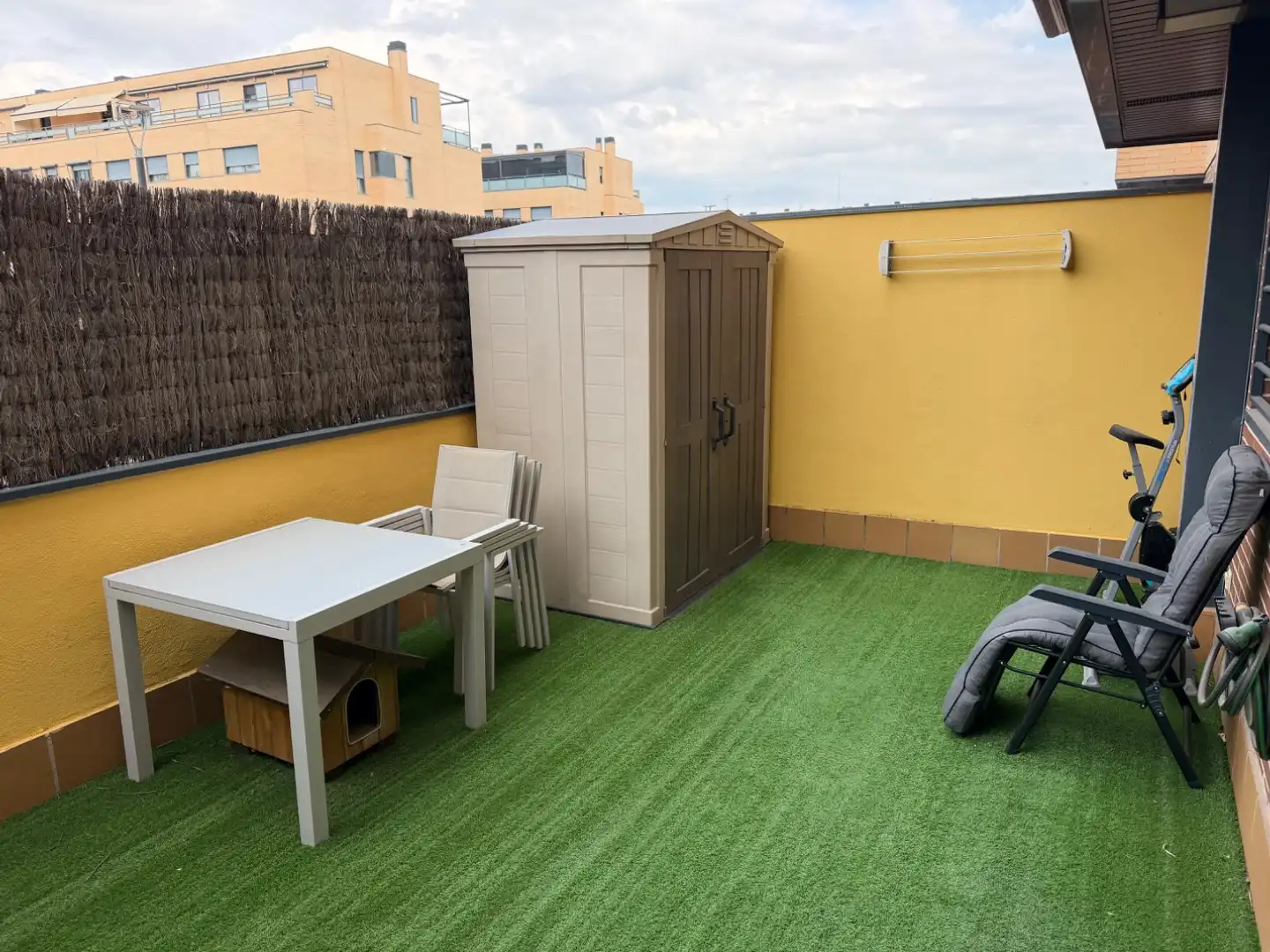 Terrace of Flat for sale in Pinto  with Air Conditioner, Terrace and Swimming Pool