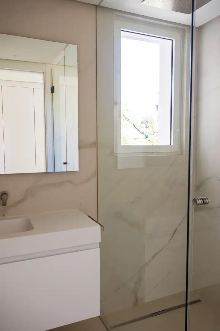 Baño de Piso en venta en Ojén con Terraza y Piscina