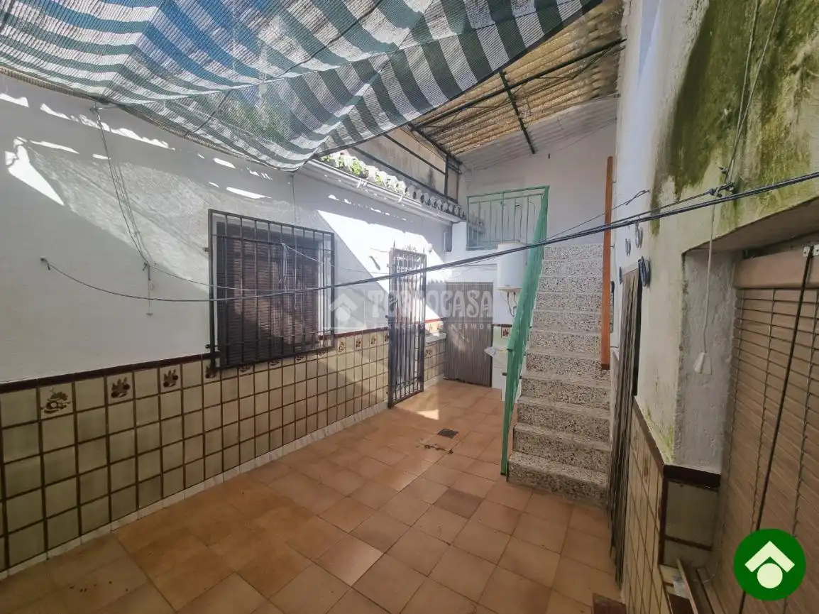 Casa adosada en venta en Santa Fe con Trastero