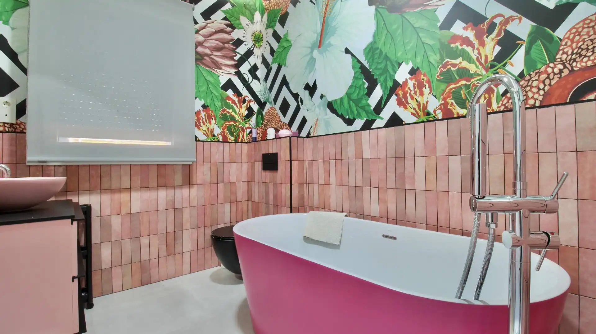 Baño de Casa adosada en venta en Armilla con Aire acondicionado, Calefacción y Jardín privado