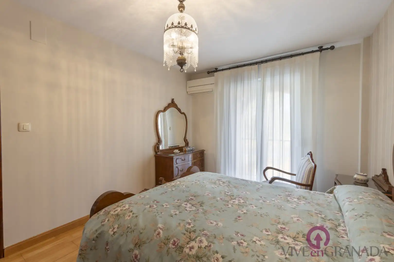 Habitación de Casa adosada en venta en Maracena con Terraza y Balcón