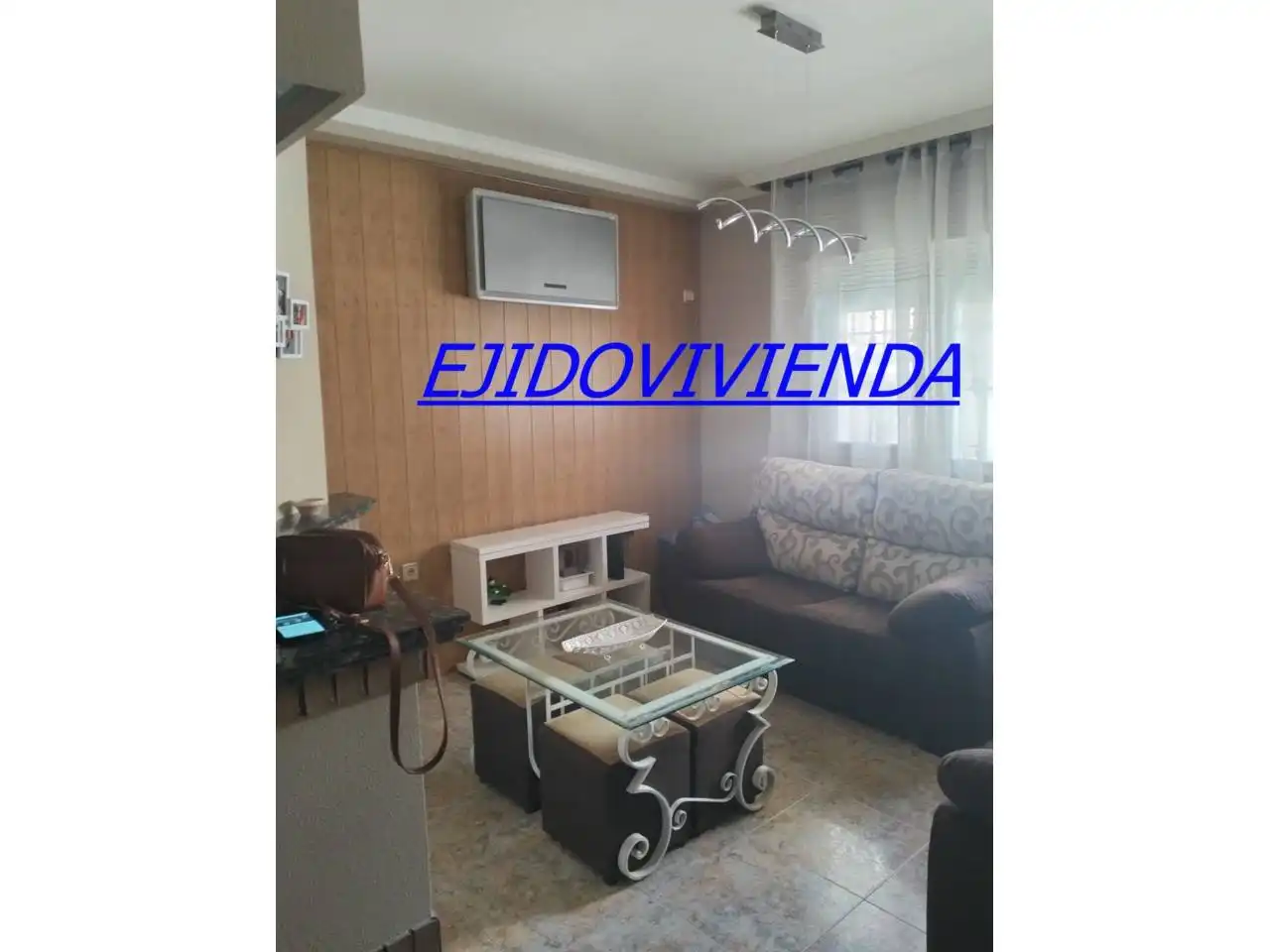 Sala d'estar de Casa o xalet en venda en El Ejido amb Aire condicionat i Terrassa
