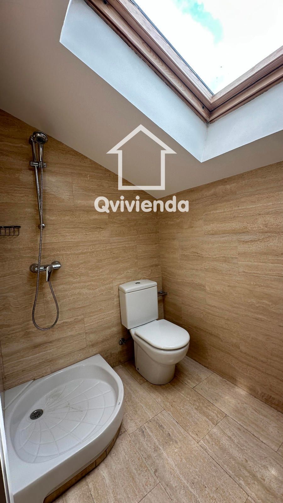 Bany de Dúplex en venda en Sabadell amb Aire condicionat, Calefacció i Parquet