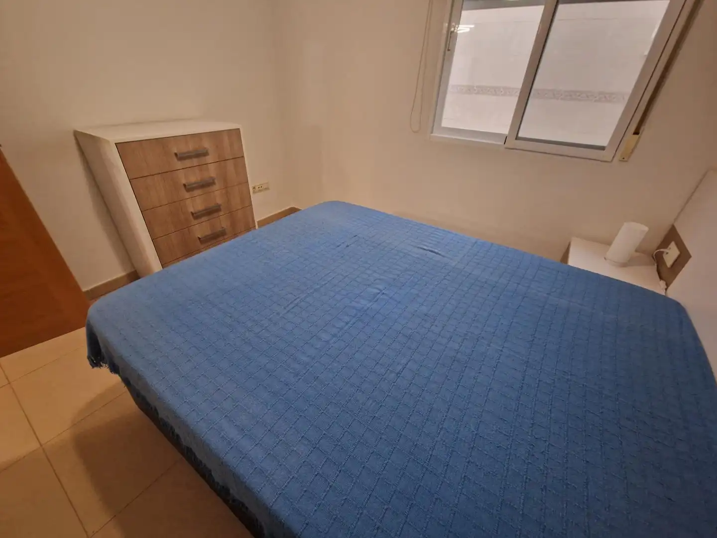 Habitación de Casa adosada en venta en Águilas con Aire acondicionado, Jardín privado y Terraza