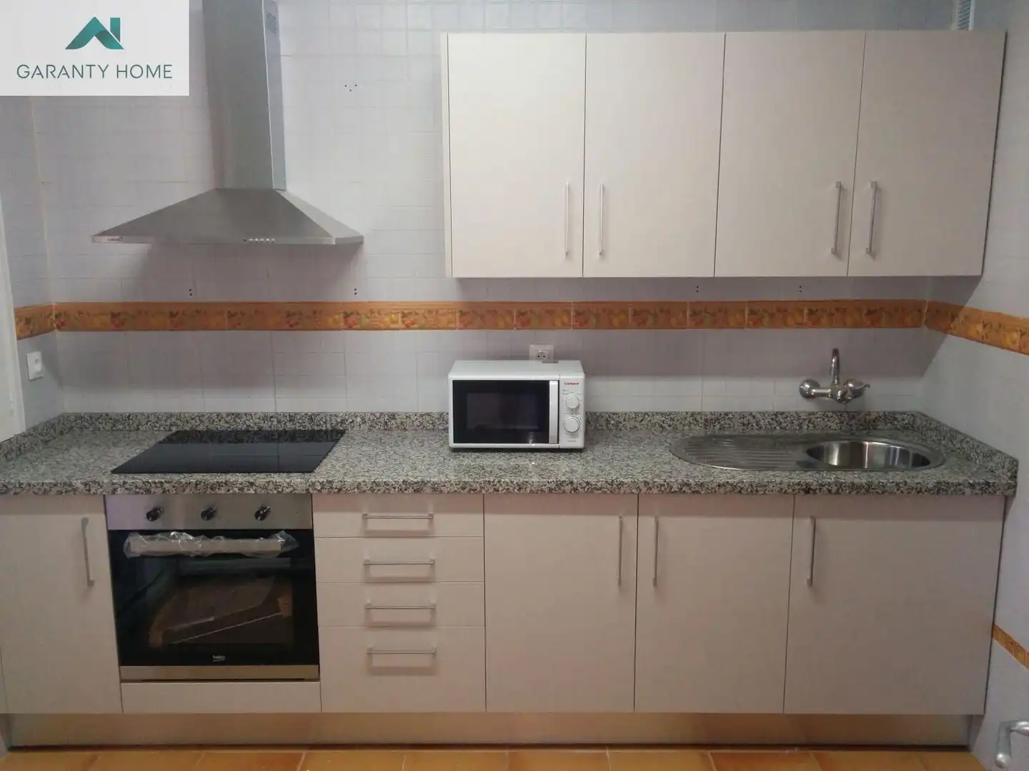 Cocina de Casa adosada de alquiler en Vélez-Málaga con Amueblado
