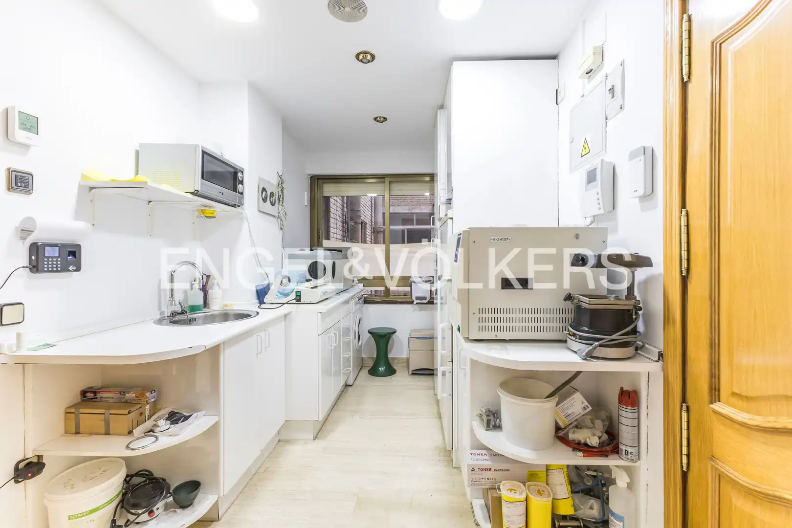 Küche von Wohnung zum Verkauf in Madrid mit Klimaanlage, Heizung und Abstellraum