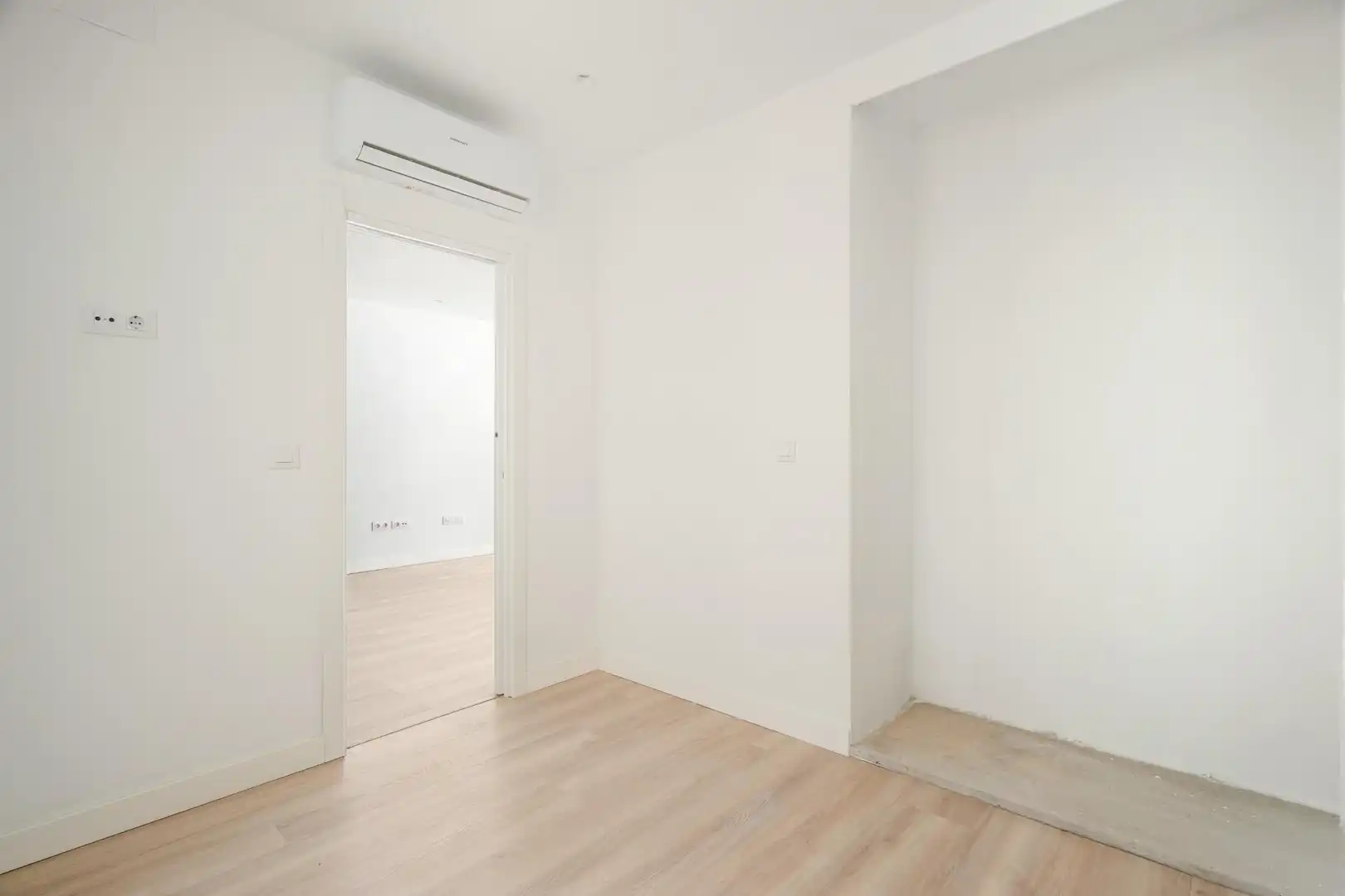 Flat with terrace for sale in Plaza Nogalera, imagen 17