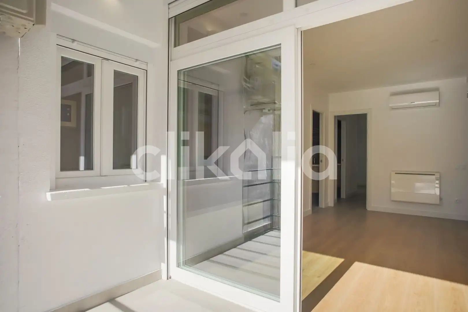 Flat for sale in Madrid  with Air Conditioner, Heating and Terrace
