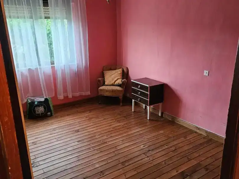 Dormitori de Pis en venda en Nava