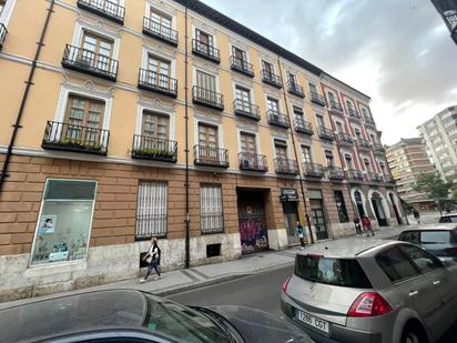 Exterior view of Flat for sale in Valladolid Capital  with Heating and Terrace