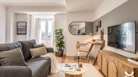 Foto 2 de Apartament de lloguer a Calle de Fortuny, Almagro, Madrid