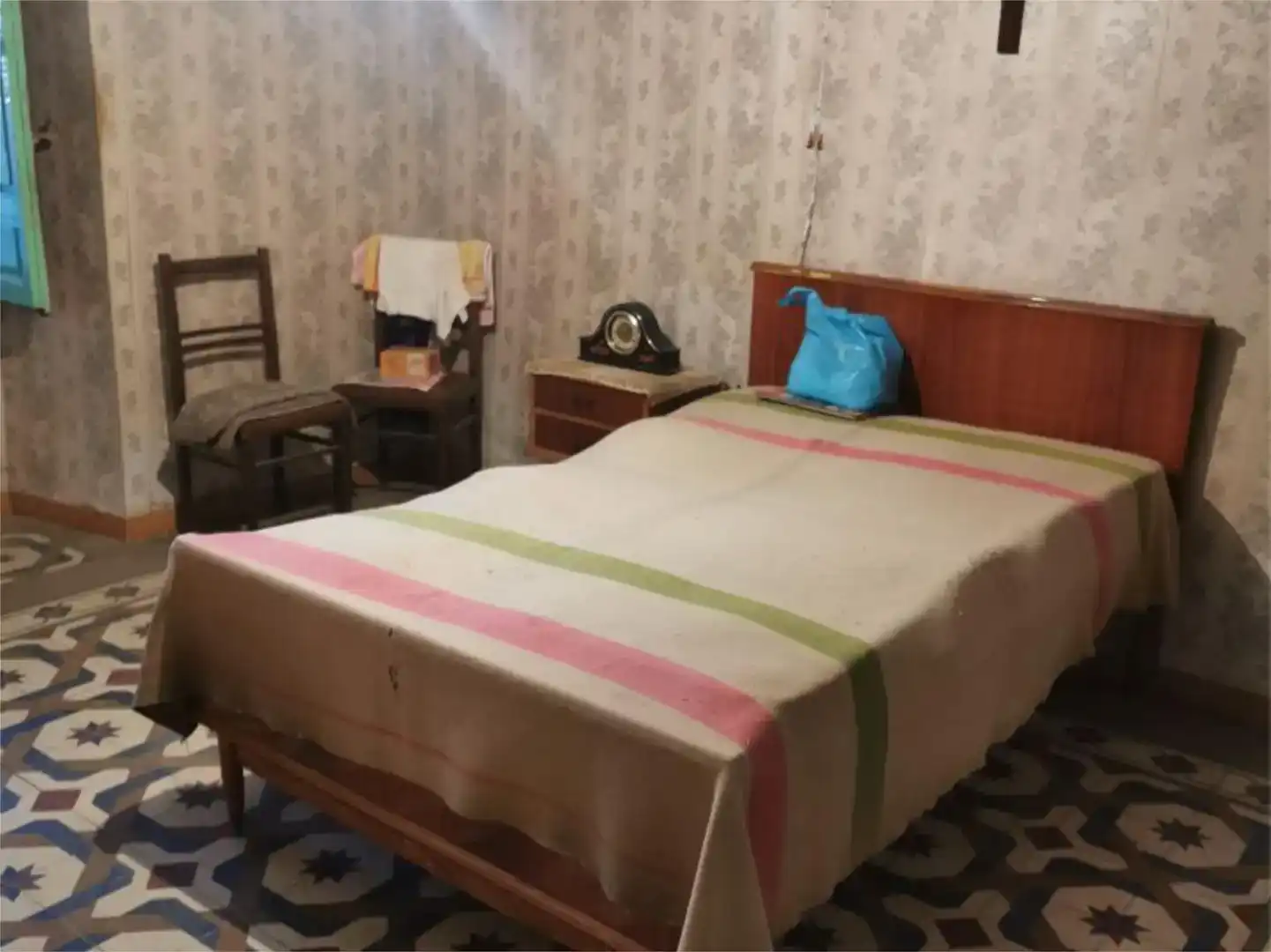 Habitación de Piso en venta en Santoyo