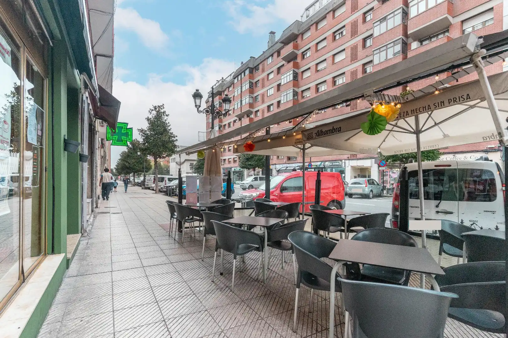 Terrassa de Local de lloguer en Fozaneldi - Tenderina - Ventanielles