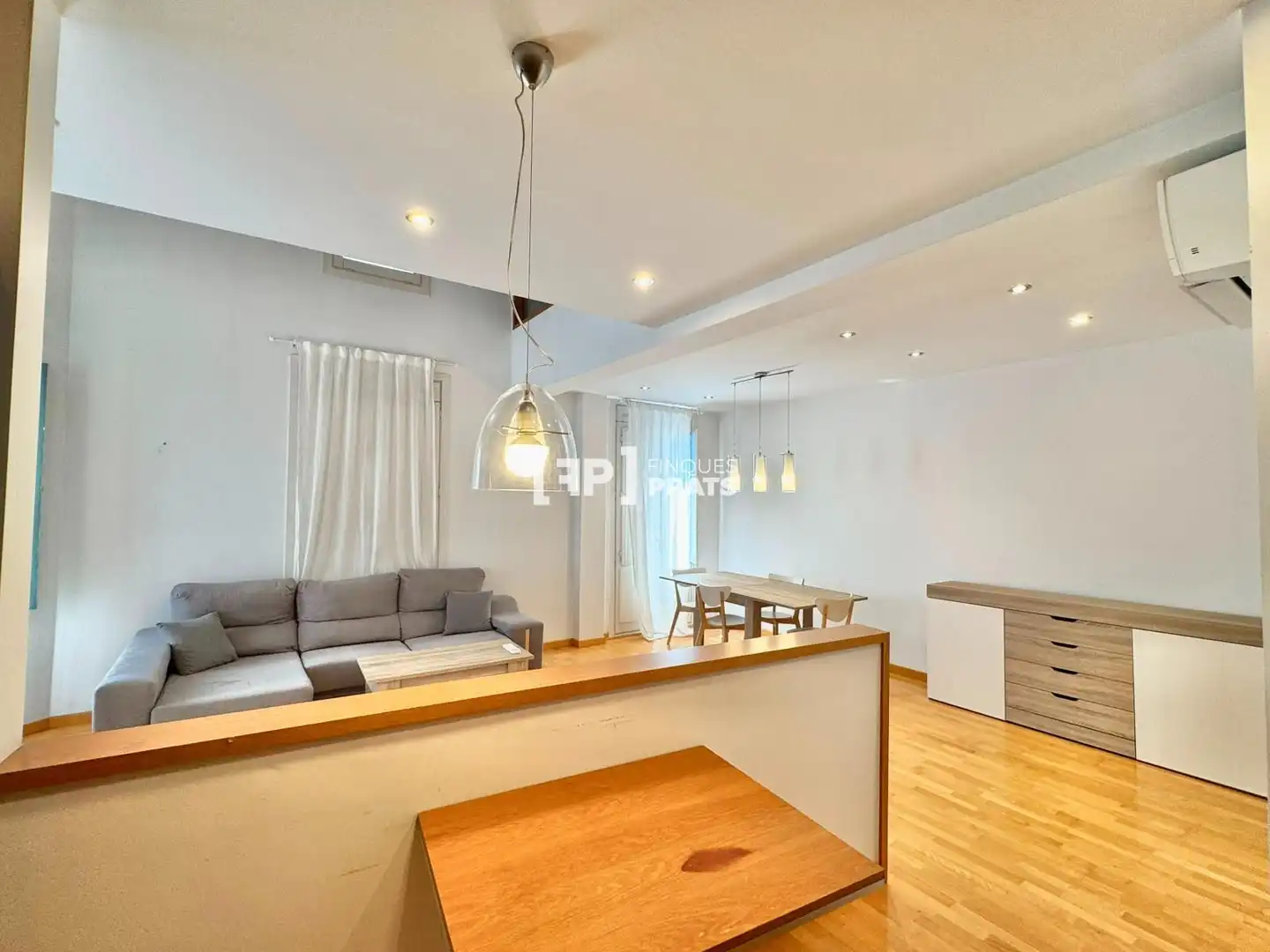 Sala de estar de Dúplex en venta en Lleida con Aire acondicionado, Calefacción y Terraza