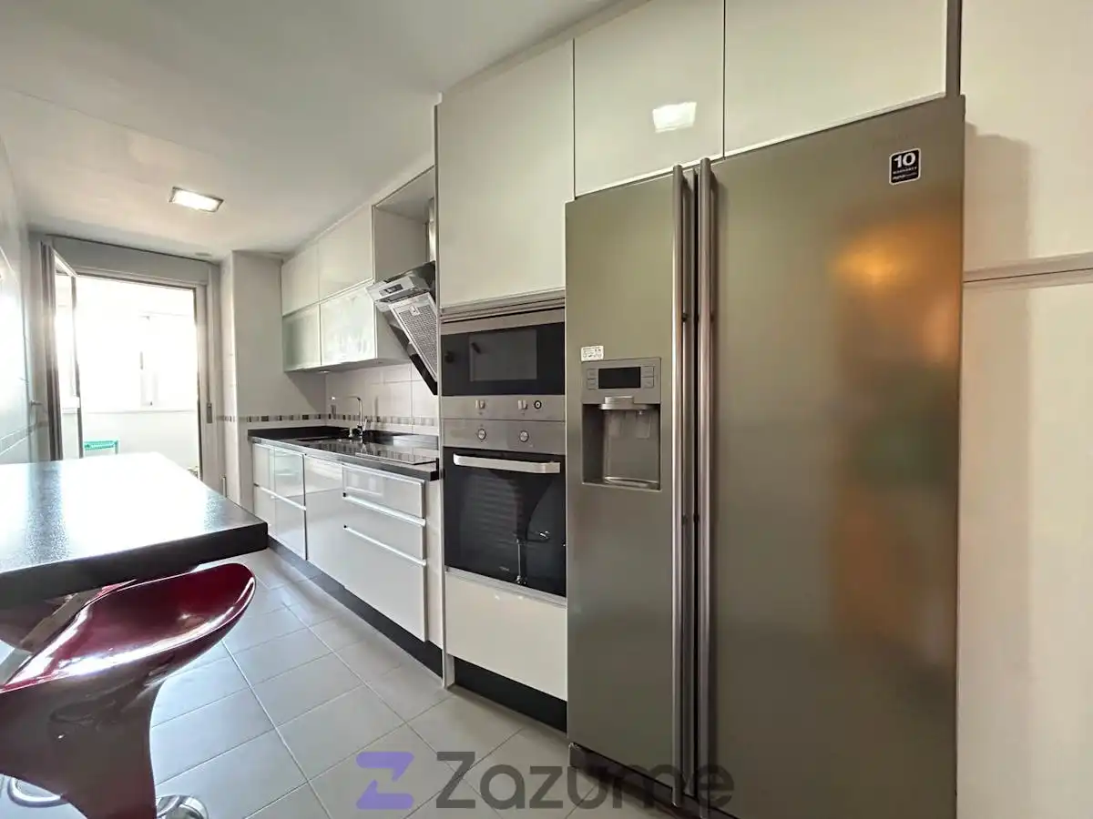 Kitchen of Flat for rent in Granada  with Air Conditioner, Heating and Private garden