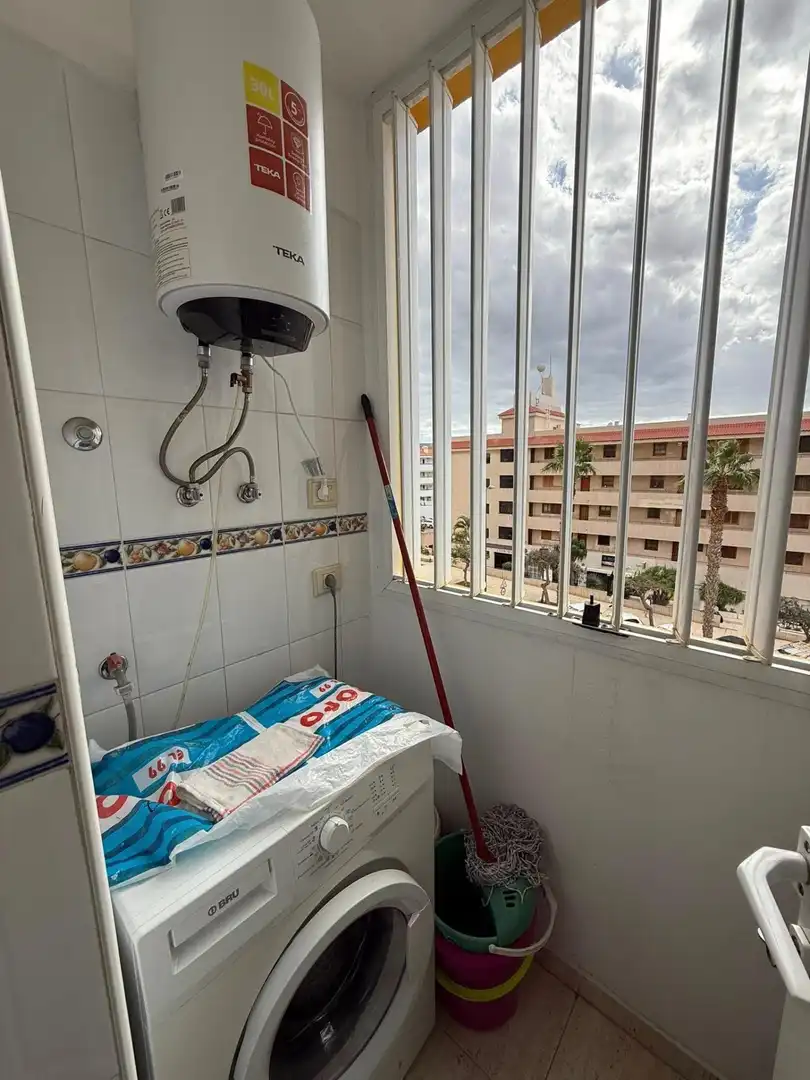 Apartments for rent in Calle HMNO PEDRO DE BETHENCOURT, 13, Los Cristianos