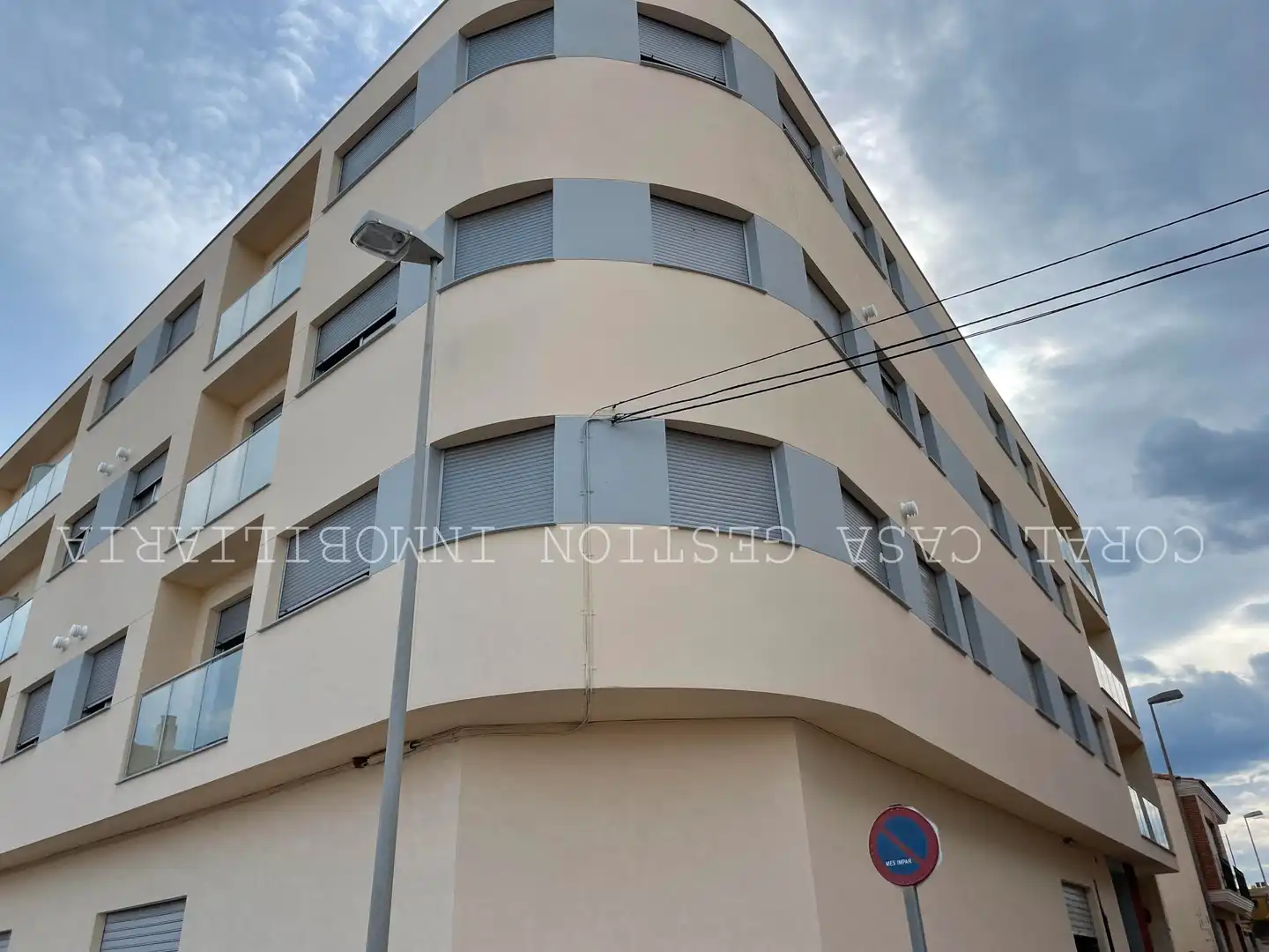 Vista exterior de Local en venta en Chilches / Xilxes