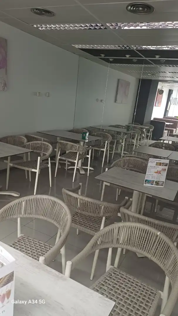 Business premises for transfer in Avinguda de Pere el Cerimoniós 11, imagen 5
