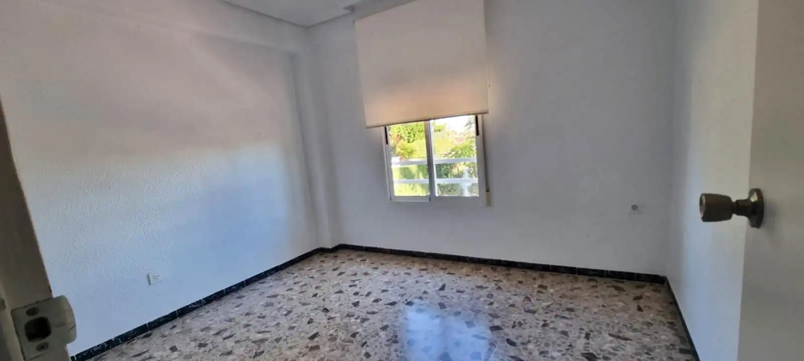 Habitación de Casa o chalet en venta en Elche / Elx con Jardín privado, Terraza y Trastero