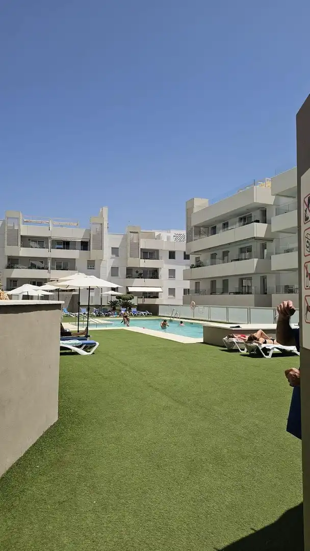 Piscina de Apartamento de alquiler en Marbella con Aire acondicionado, Calefacción y Terraza