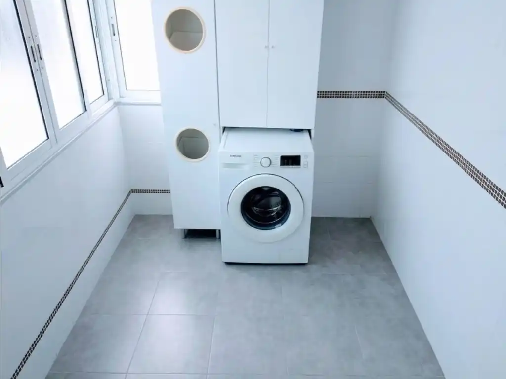 Bathroom of Flat for sale in Córdoba  with Terrace