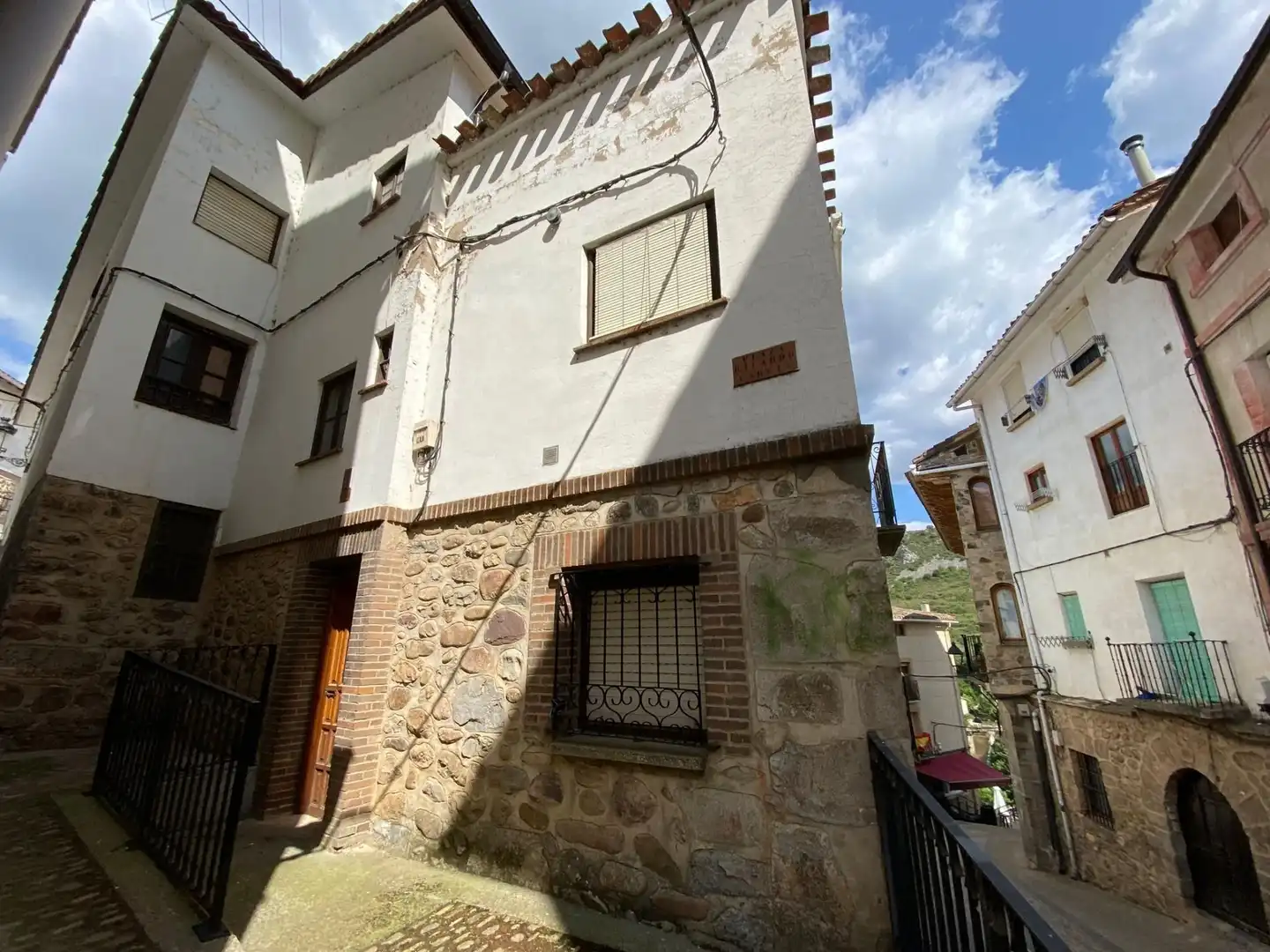 Vista exterior de Finca rústica en venta en Torrecilla En Cameros con Calefacción y Trastero