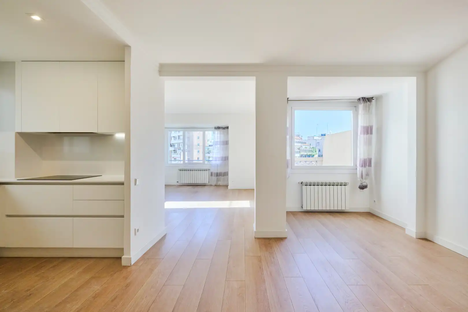 Sala de estar de Piso en venta en Barcelona con Aire acondicionado, Calefacción y Terraza