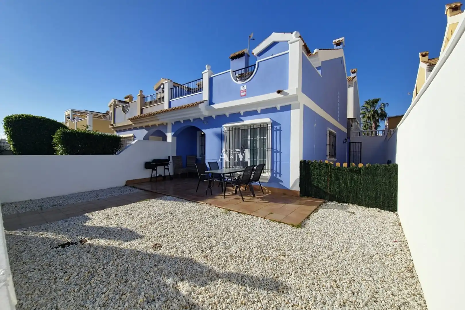 Adossat amb terrassa de lloguer a Orihuela Costa