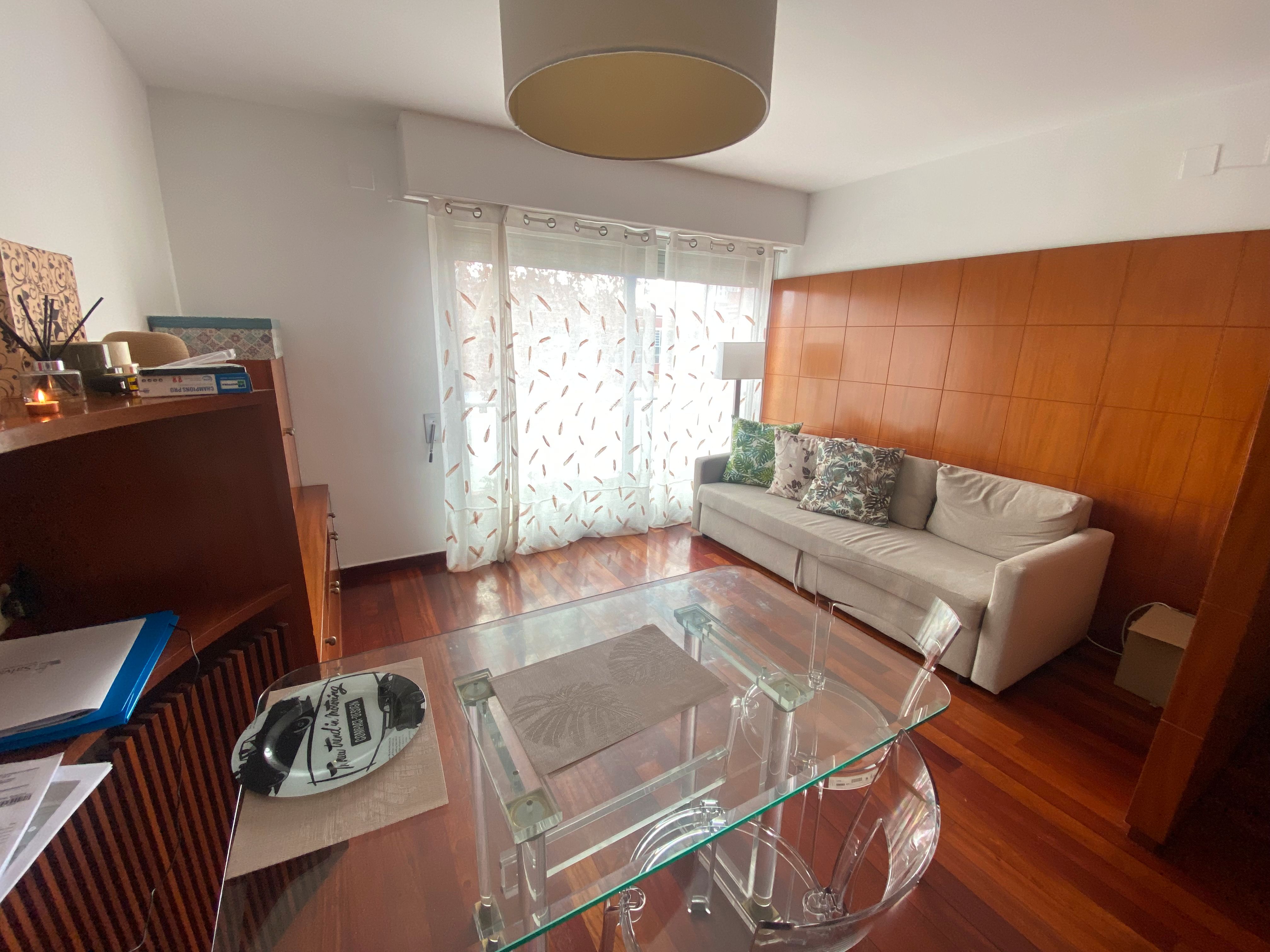 Flat to rent in Centre