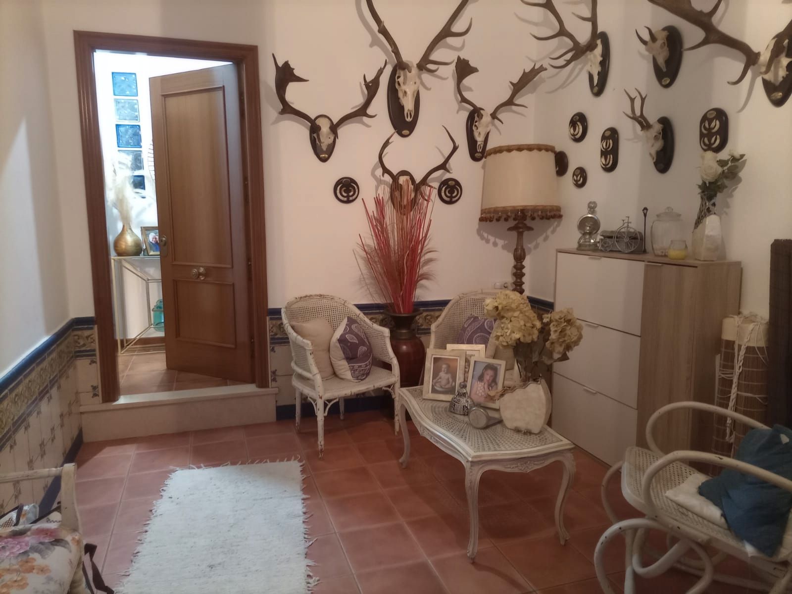 Casa adosada en venda en Moguer amb Aire condicionat, Terrassa i Balcó