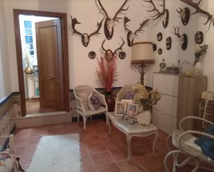 Casa adosada en venda en Moguer amb Aire condicionat, Terrassa i Balcó