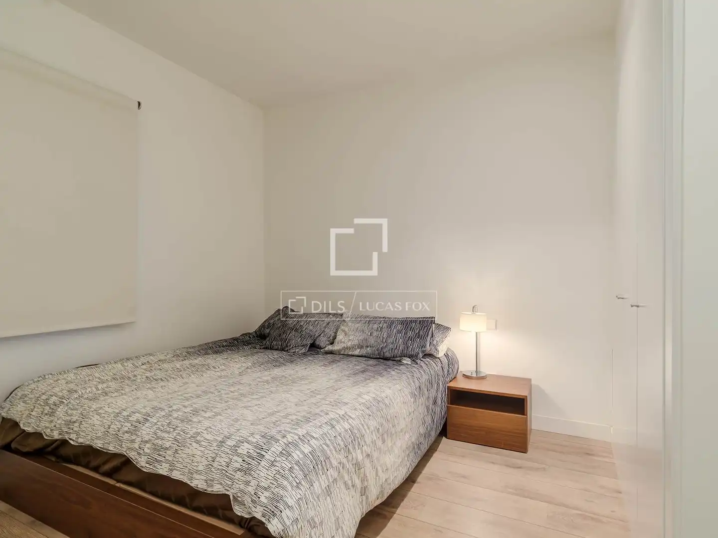 Bedroom of Flat for sale in Barcelona  with Air Conditioner, Heating and Parquet flooring