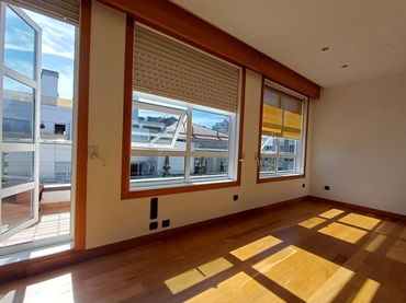 Wohnung mit Aufzug zum Verkauf in Rúa Colón