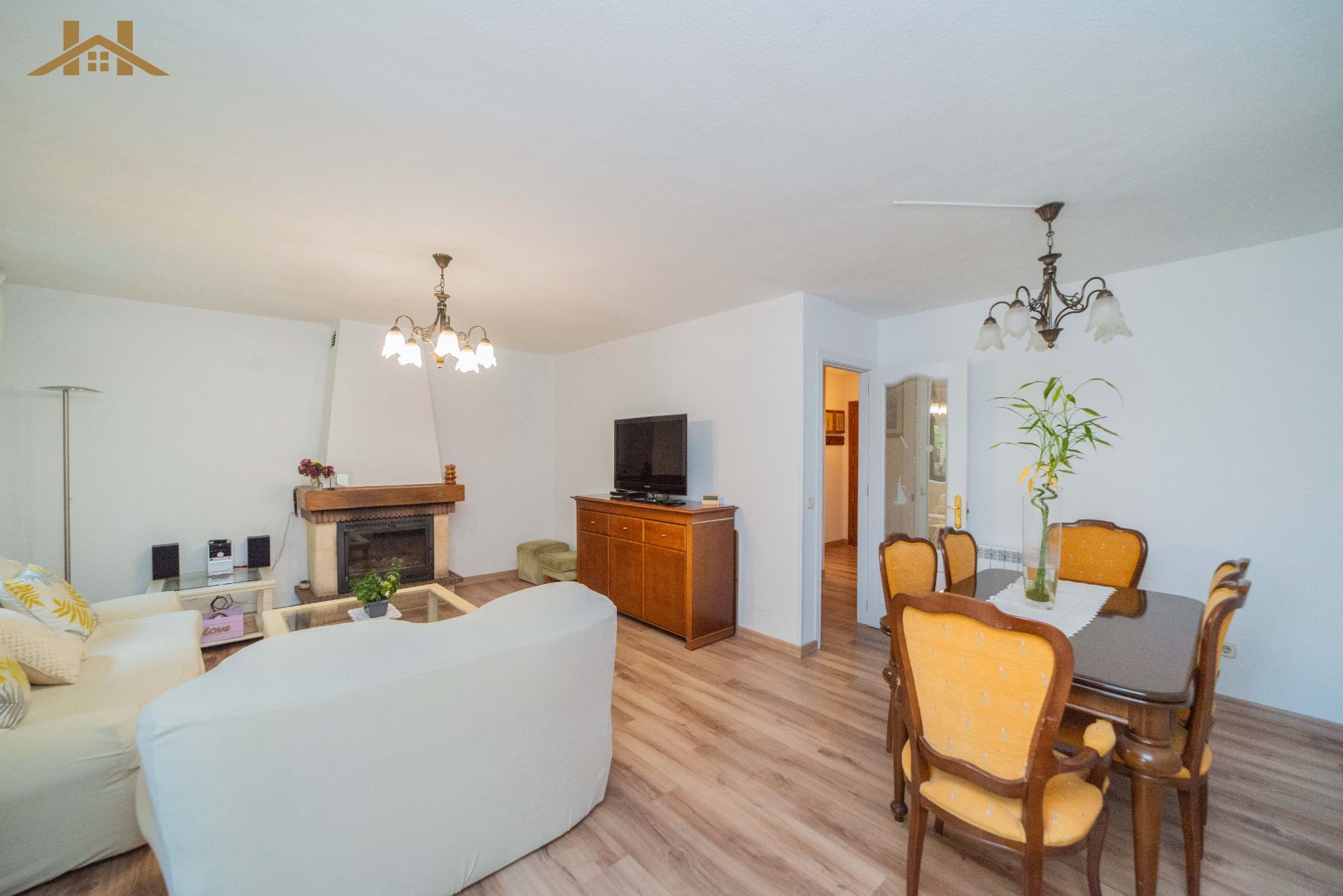 Living room of Single-family semi-detached for sale in Alpedrete  with Private garden, Terrace and Community pool
