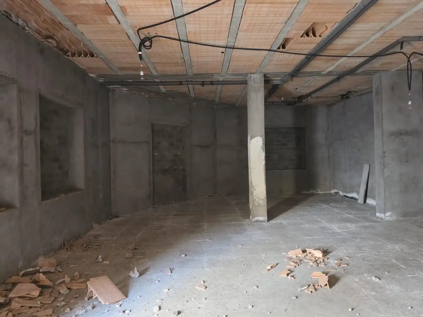 Local comercial en venta en Avenida LIBERTAD DE LA 10