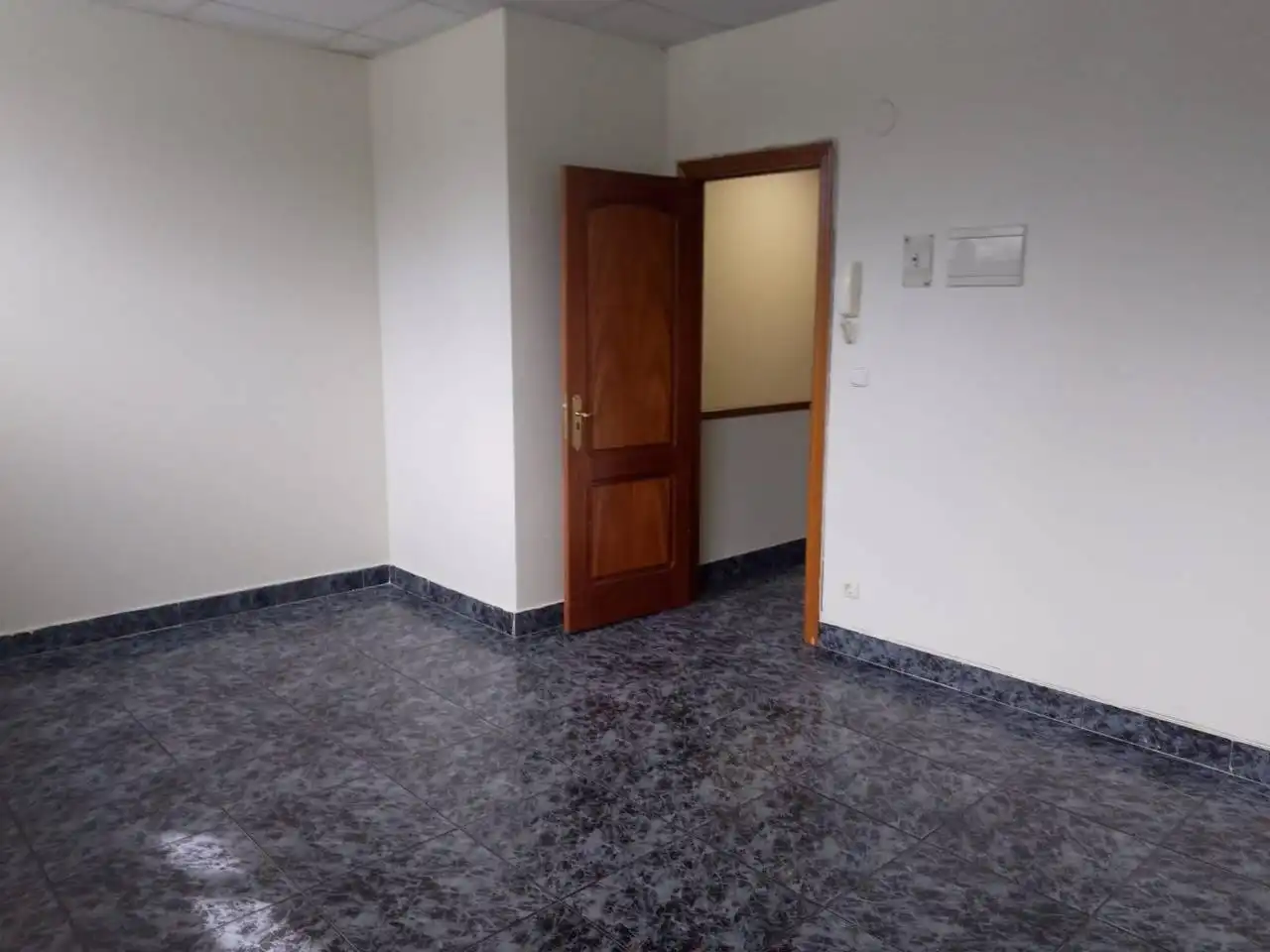 Local comercial de lloguer a Calle Calle Bazkardo Auzunea, imagen 2