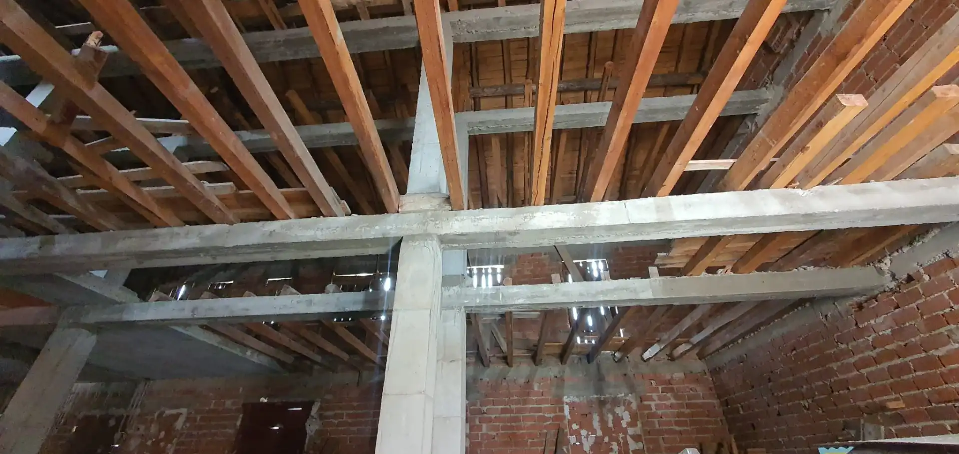 Casa o xalet en venda en Regumiel de la Sierra amb Jardí privat i Traster