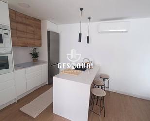 Kitchen of Flat for sale in L'Hospitalet de Llobregat  with Air Conditioner and Heating
