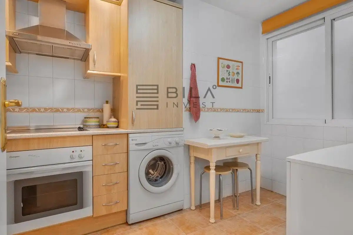 Flat with pool for sale in Marina de Torrequebrada, imagen 9