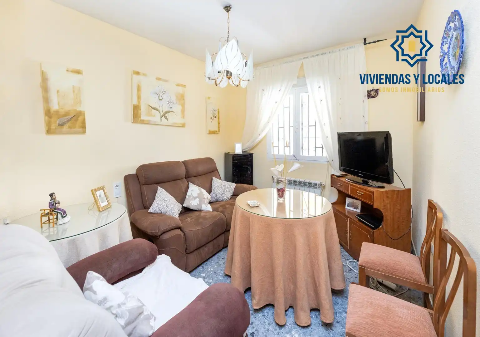 Sala de estar de Casa o chalet en venta en Alfacar con Aire acondicionado, Calefacción y Jardín privado