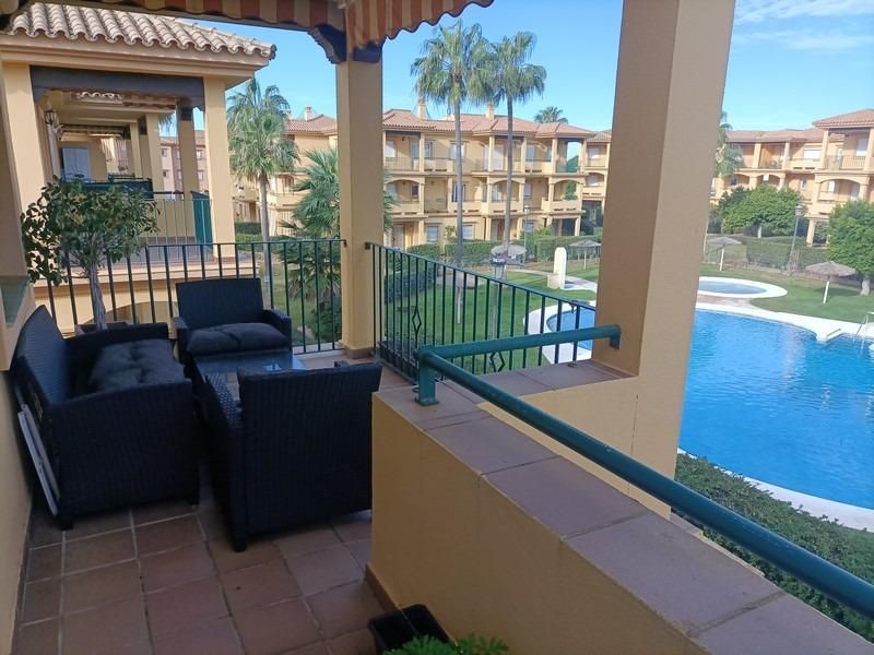 Terrassa de Apartament en venda en Chiclana de la Frontera amb Aire condicionat, Jardí privat i Parquet