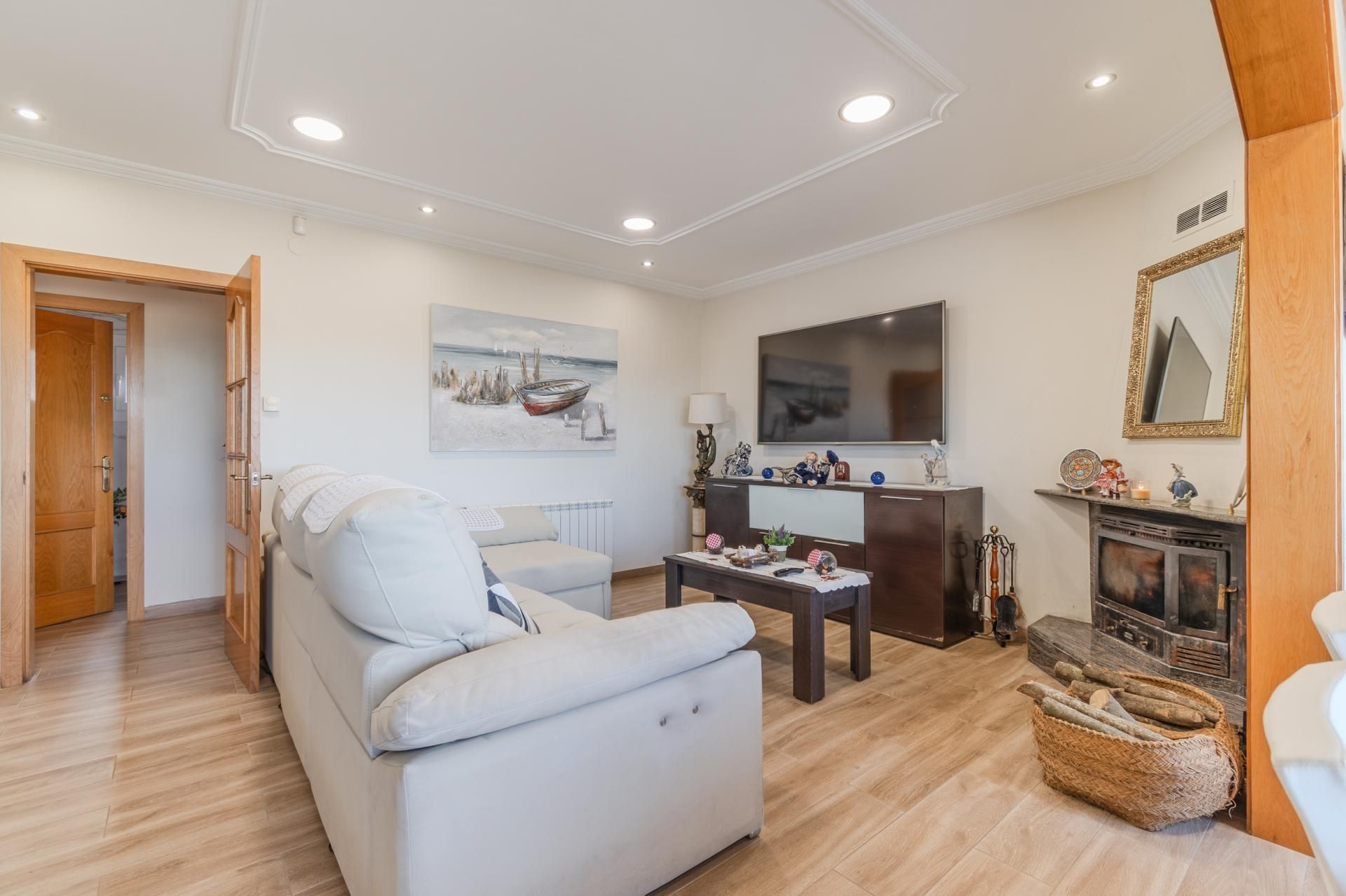 Sala d'estar de Casa o xalet en venda en Pals amb Calefacció, Jardí privat i Terrassa