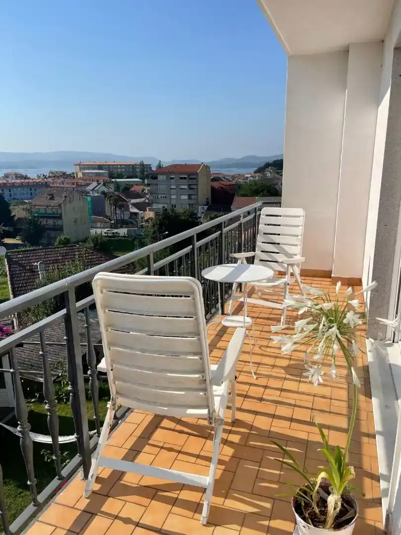 Balcony of Houses for rent in Vilagarcía de Arousa  with Parquet flooring, Furnished and Oven