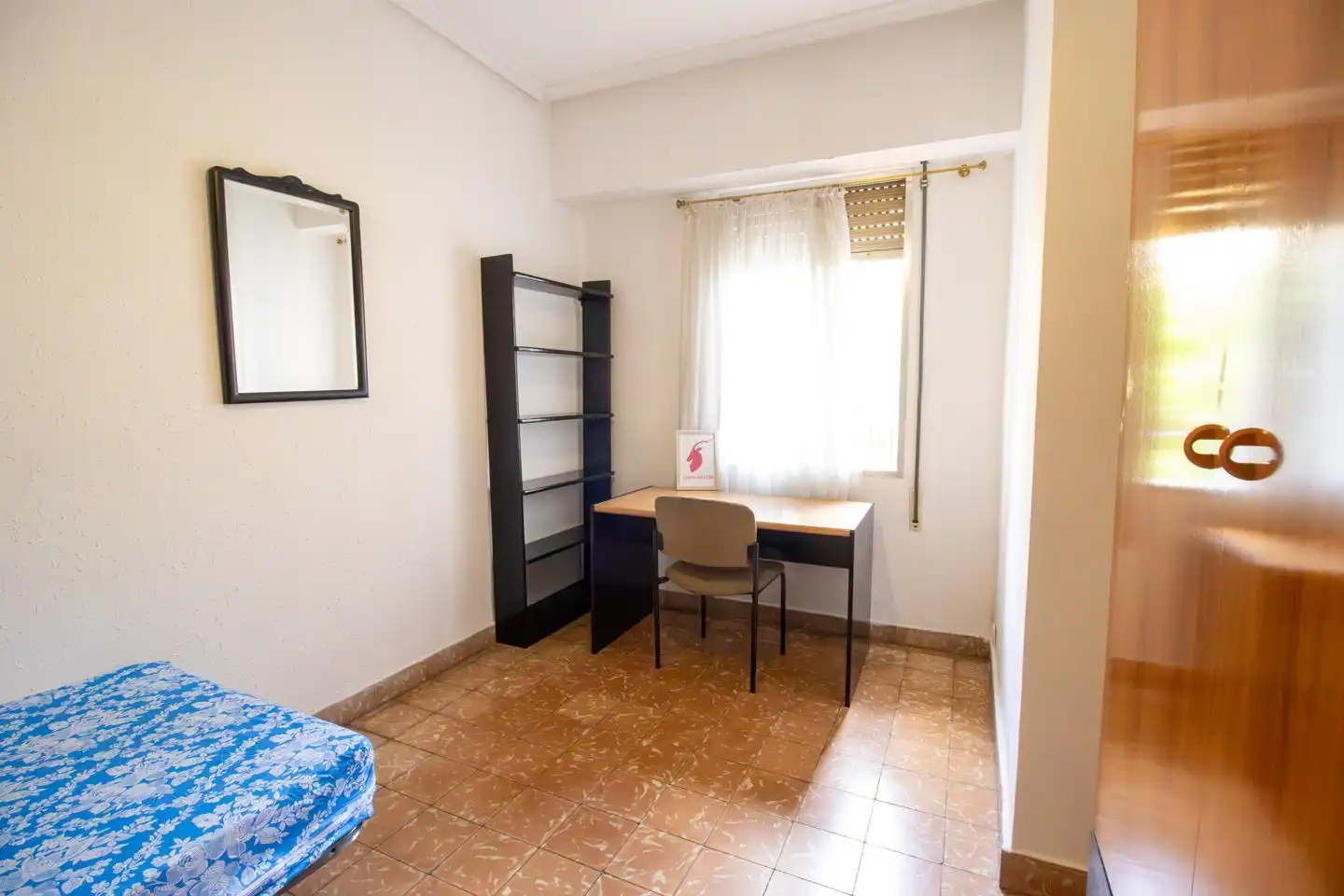 Schlafzimmer von Wohnung zur Miete in Valencia mit Möbliert