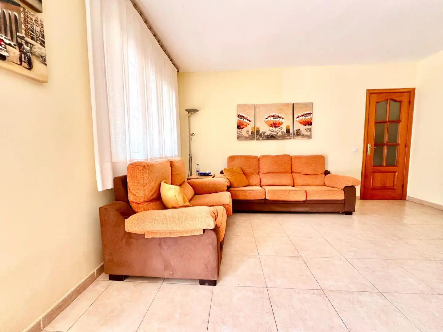Sala de estar de Casa o chalet en venta en Calafell con Aire acondicionado, Calefacción y Jardín privado
