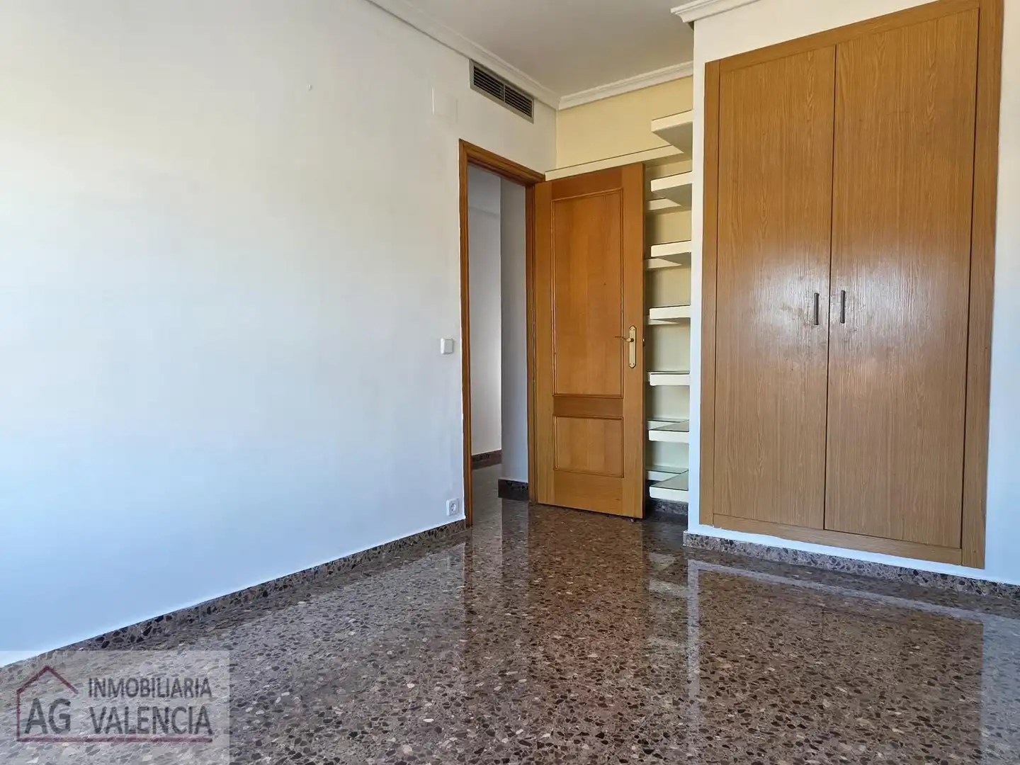 Bedroom of Flat for sale in Emperador, Valencia