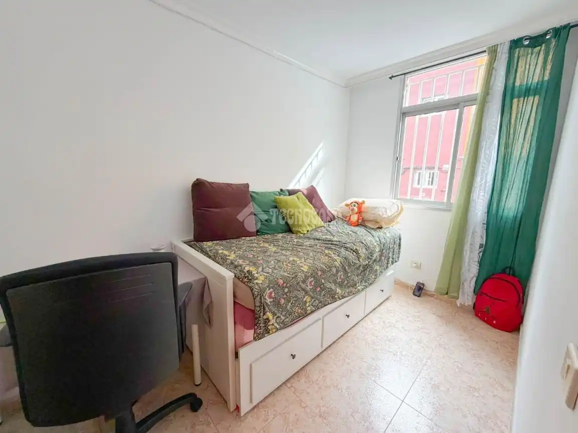 Habitación de Piso en venta en Telde