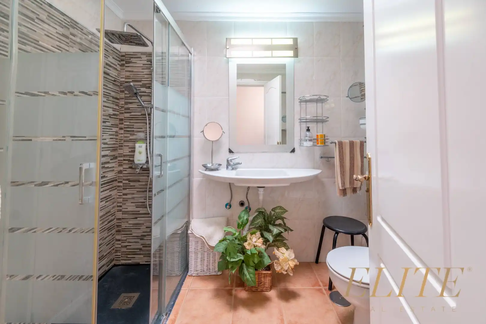 Badezimmer von Maisonette zum Verkauf in Mogán mit Terrasse, Möbliert und Balkon